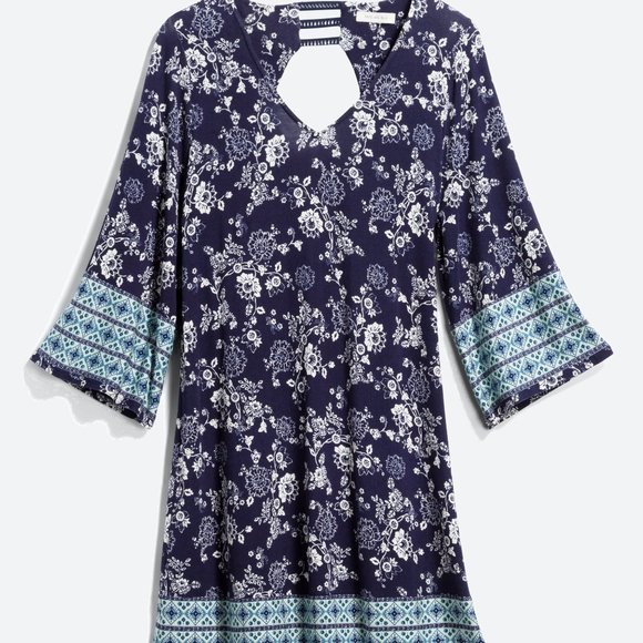 Skies Are Blue Dresses & Skirts - NWOT Navy Skies are Blue Wren Knit  Dress